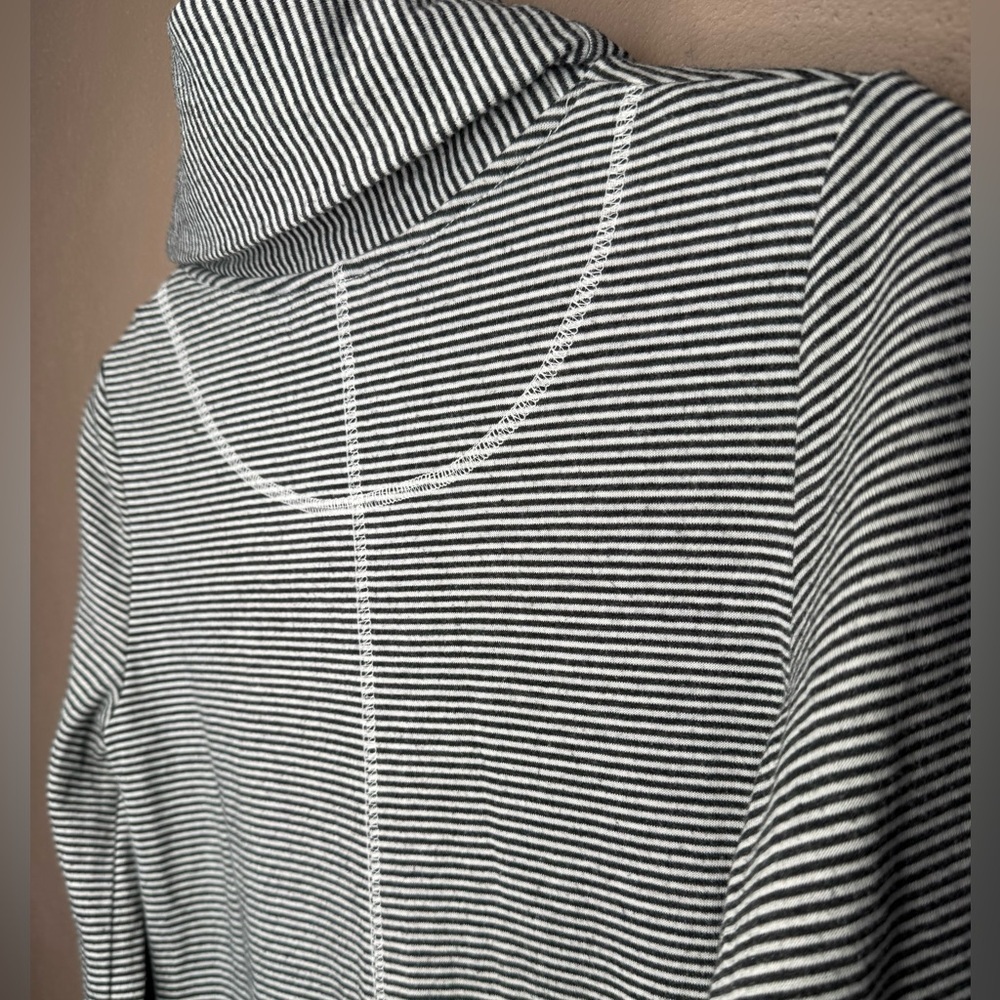 Anthropologie Maeve Tal Cowl Neck Tunic Black & White Stripes Size XS Cabincore - Picture 16 of 16
